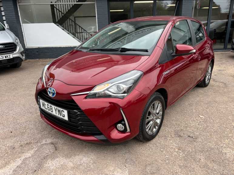 TOYOTA YARIS