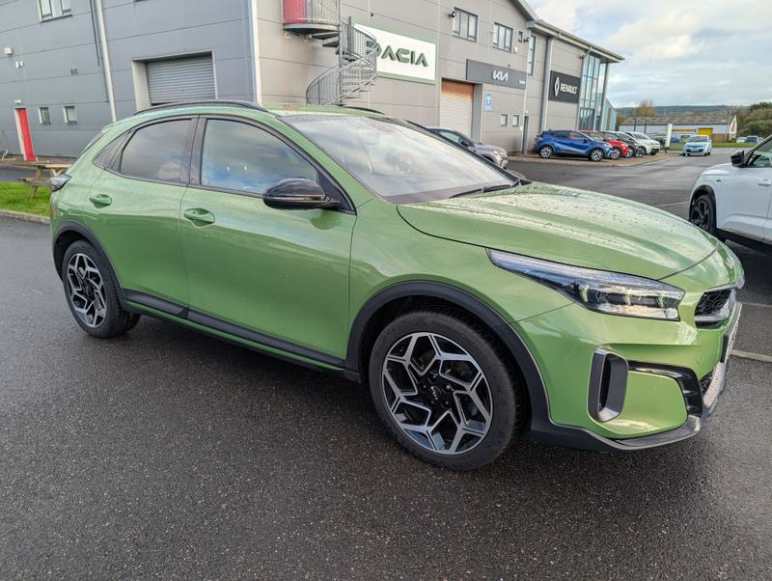 KIA XCEED
