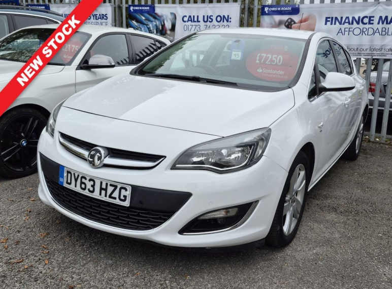 VAUXHALL ASTRA