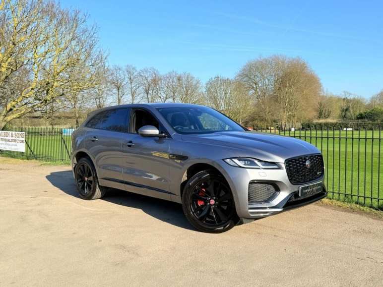 JAGUAR F-PACE