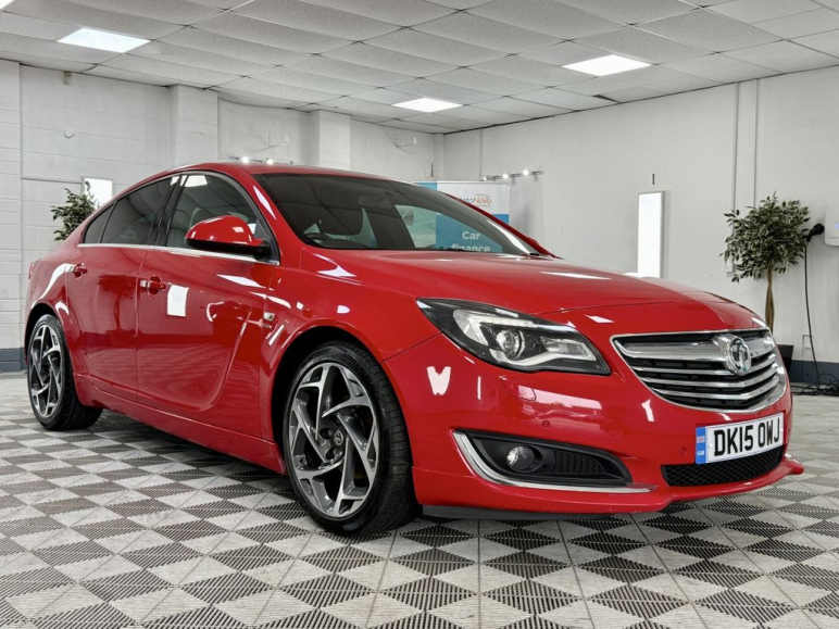VAUXHALL INSIGNIA