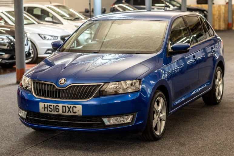SKODA RAPID SPACEBACK