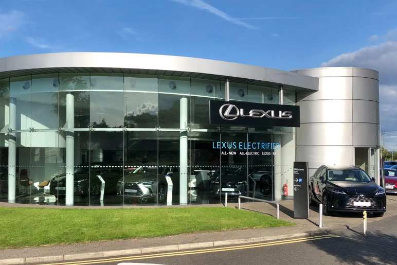 LEXUS NX