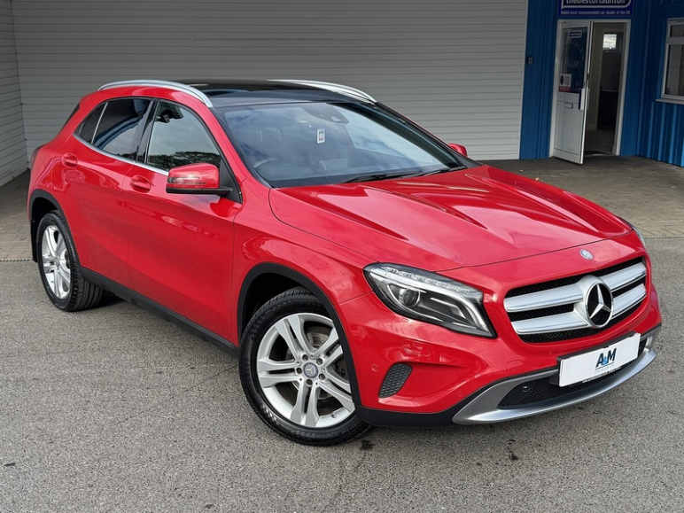 MERCEDES-BENZ GLA