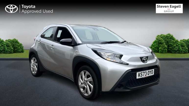 TOYOTA AYGO X