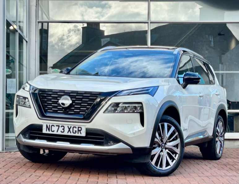 Nissan X-TRAIL