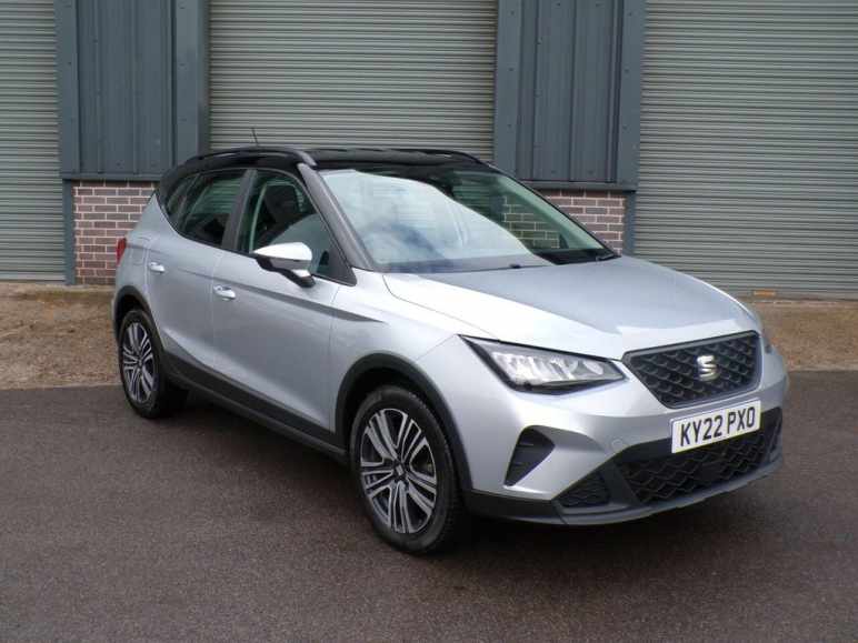 Seat Arona