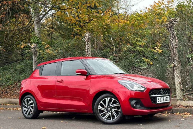 SUZUKI SWIFT