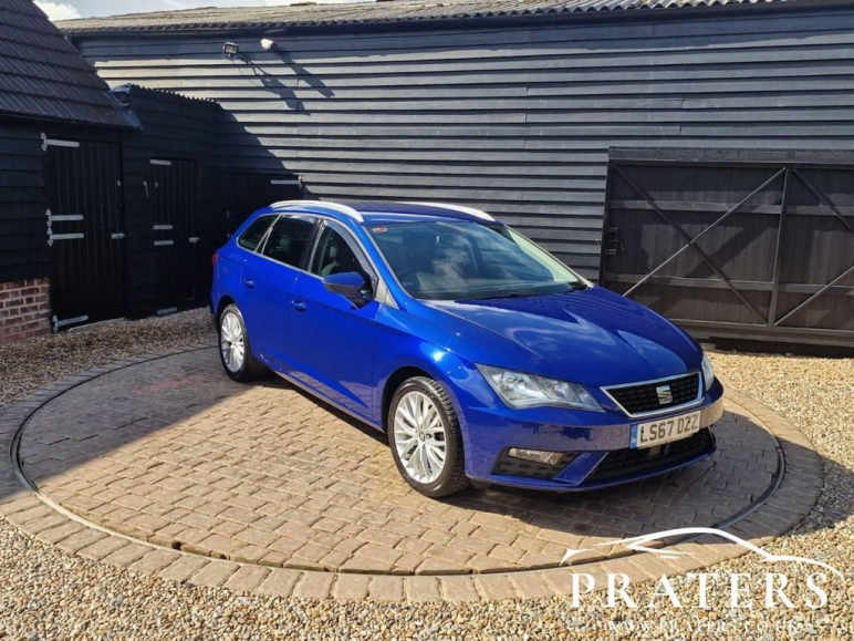 SEAT LEON