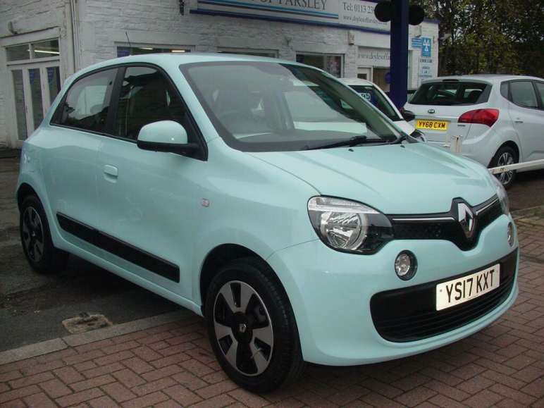 RENAULT TWINGO
