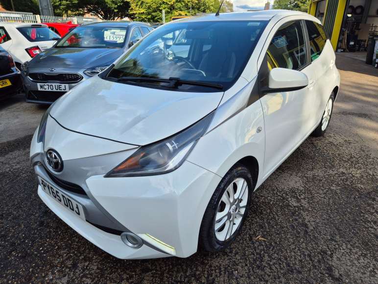 TOYOTA AYGO