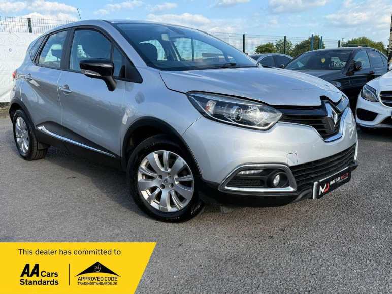 RENAULT CAPTUR