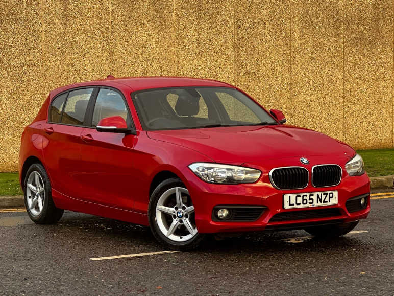 BMW 1 SERIES