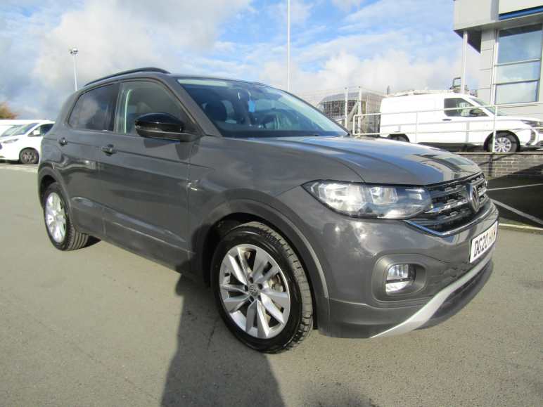 VOLKSWAGEN T-CROSS