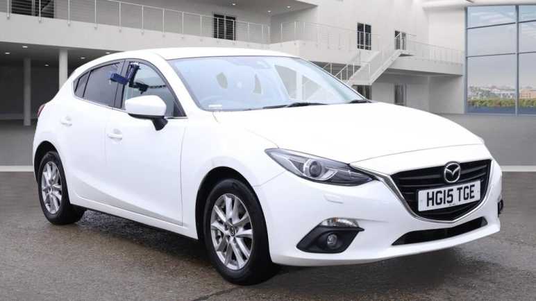 MAZDA 3