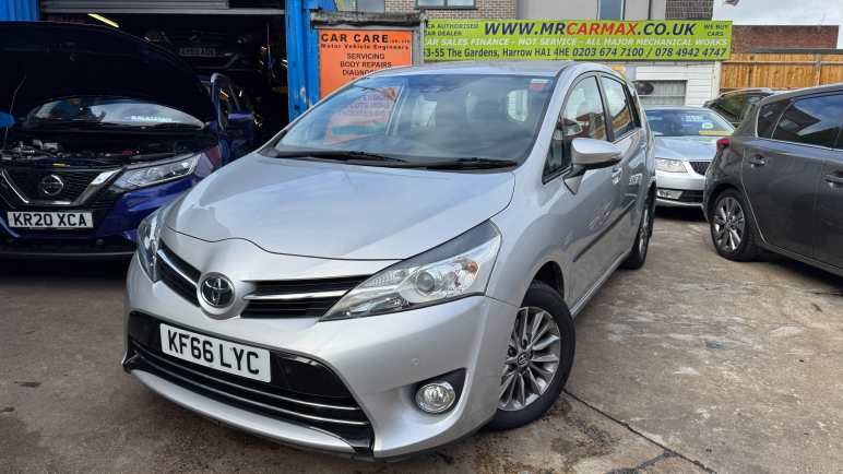 Toyota Verso