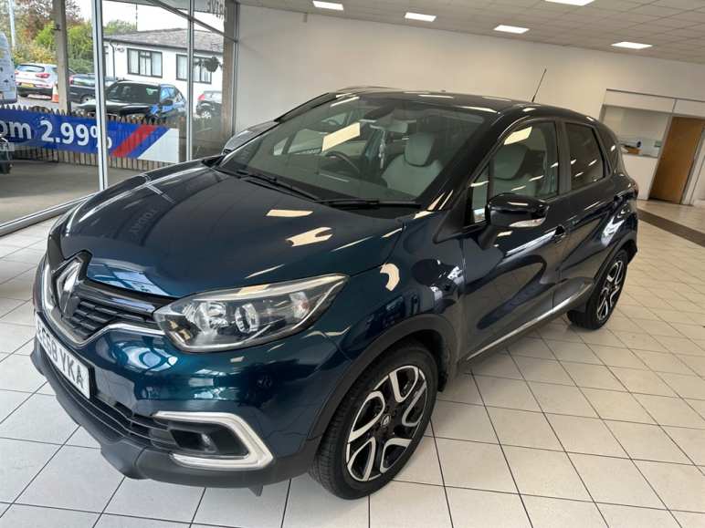 RENAULT CAPTUR