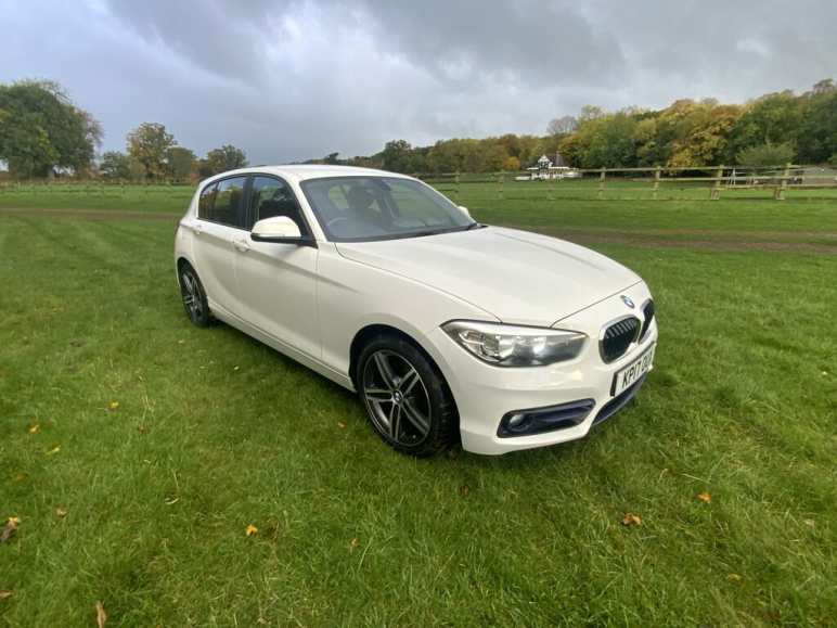 BMW 1 SERIES