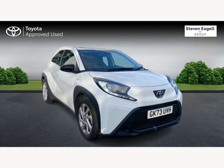 TOYOTA AYGO X