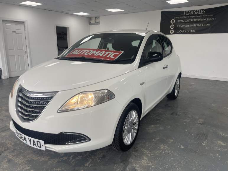 CHRYSLER YPSILON