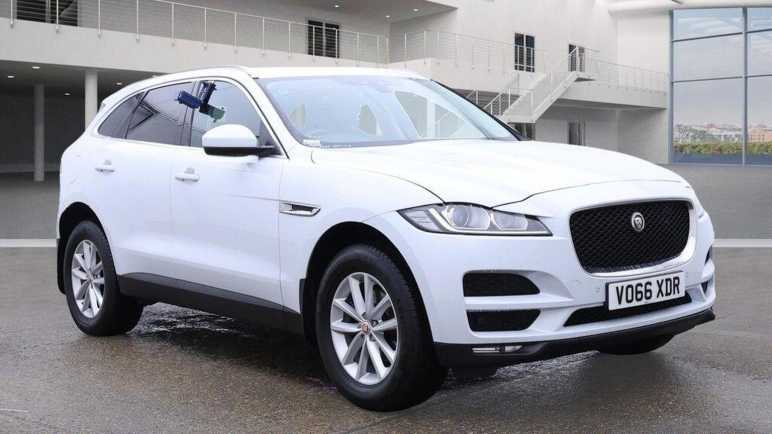 JAGUAR F-PACE