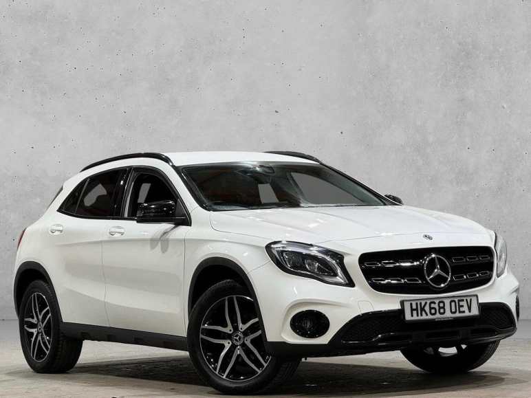 MERCEDES-BENZ GLA