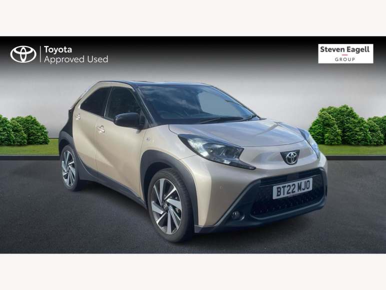 TOYOTA AYGO X