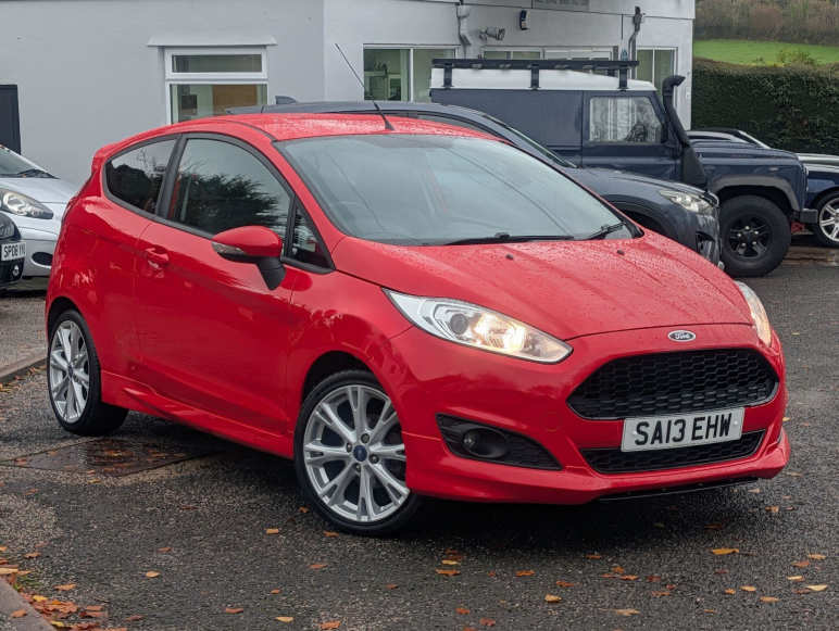 FORD FIESTA