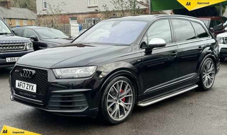 AUDI Q7