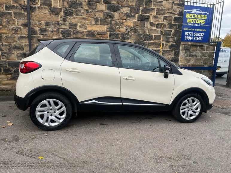 RENAULT CAPTUR