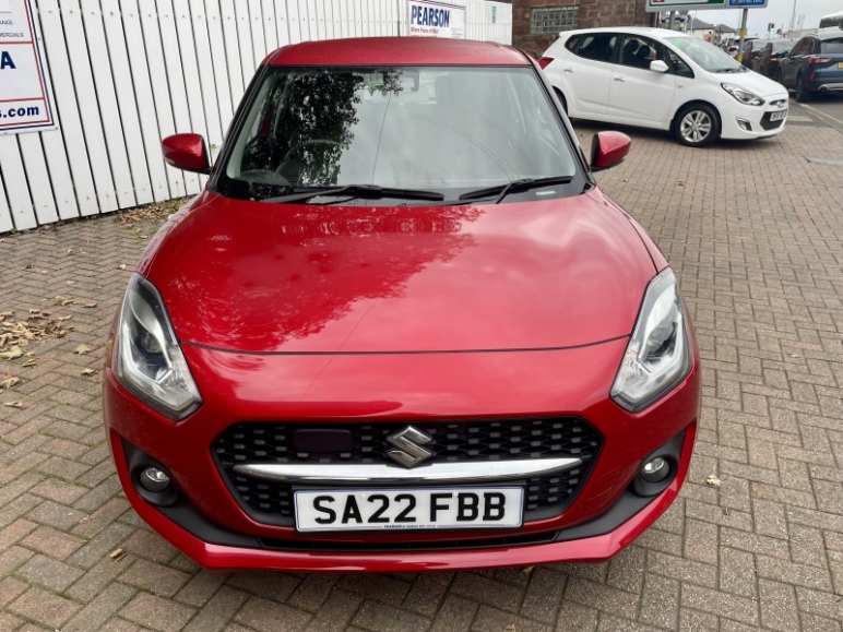 SUZUKI SWIFT