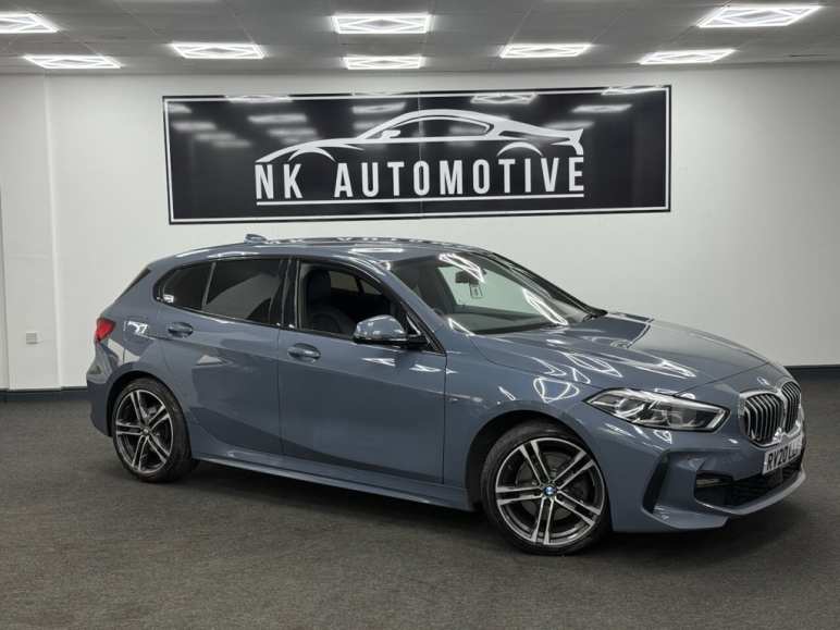 BMW 1 SERIES