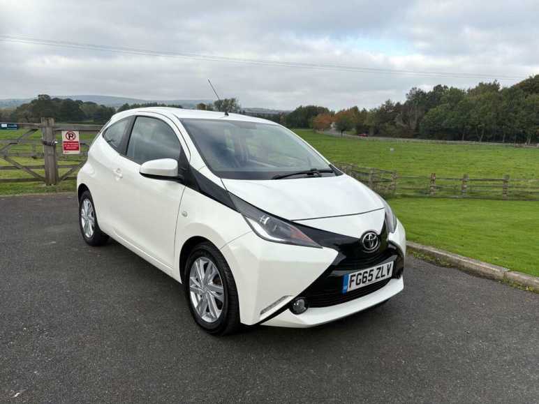 TOYOTA AYGO
