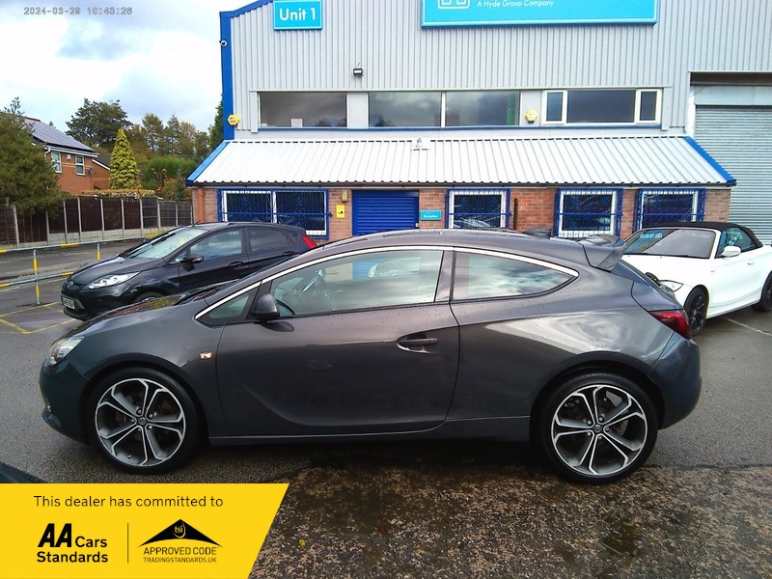 VAUXHALL GTC