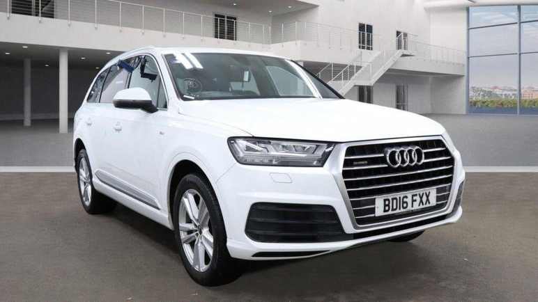 AUDI Q7