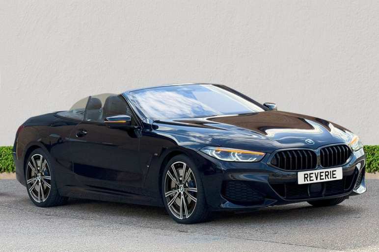 BMW 8 SERIES