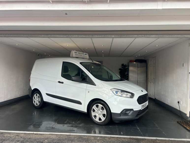 Ford Transit Courier