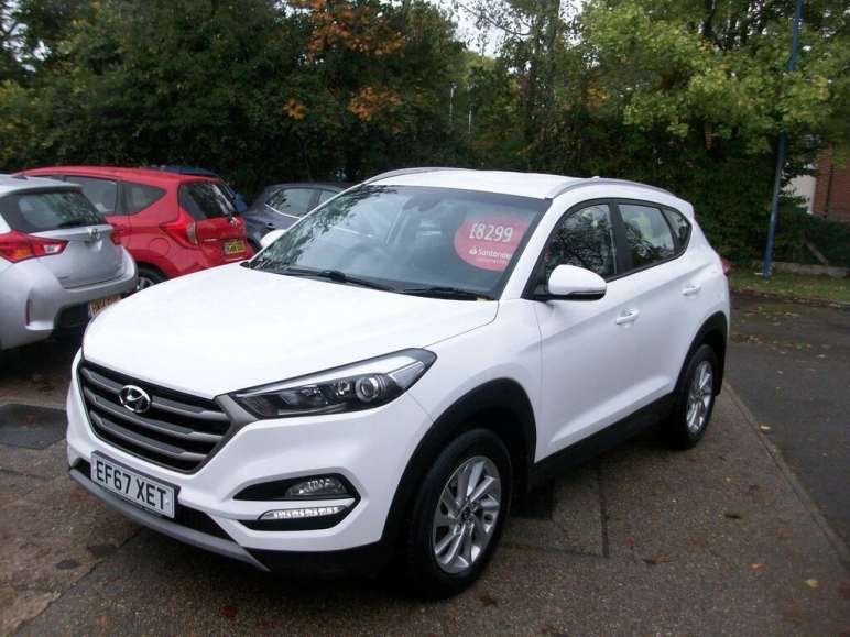 HYUNDAI TUCSON
