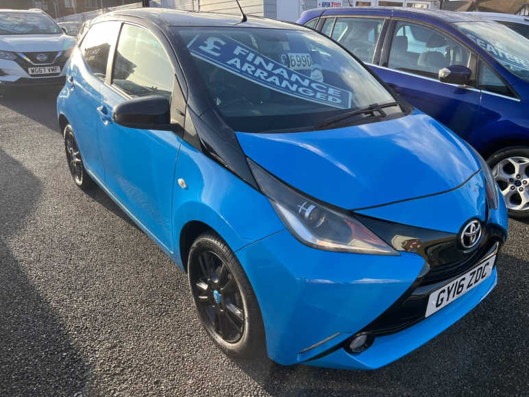 TOYOTA AYGO
