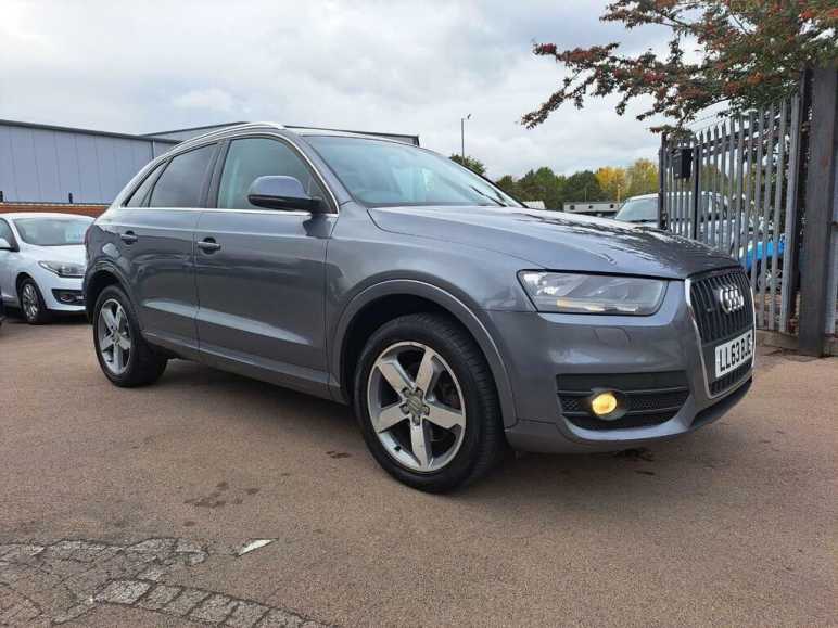 AUDI Q3
