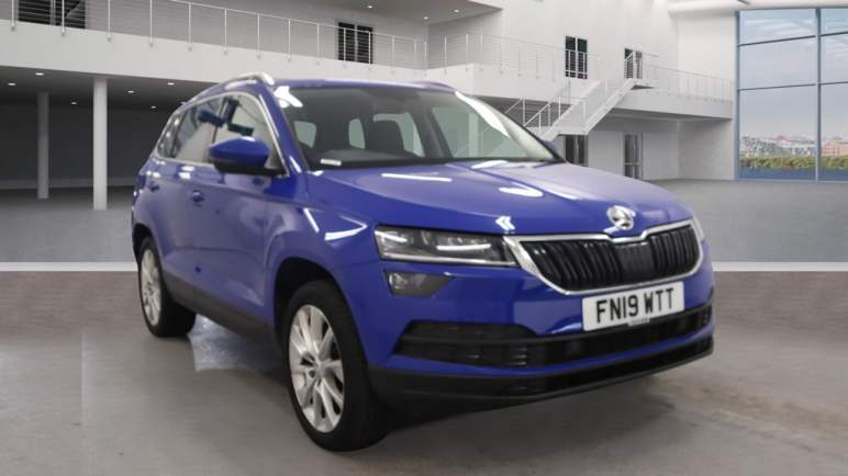SKODA KAROQ