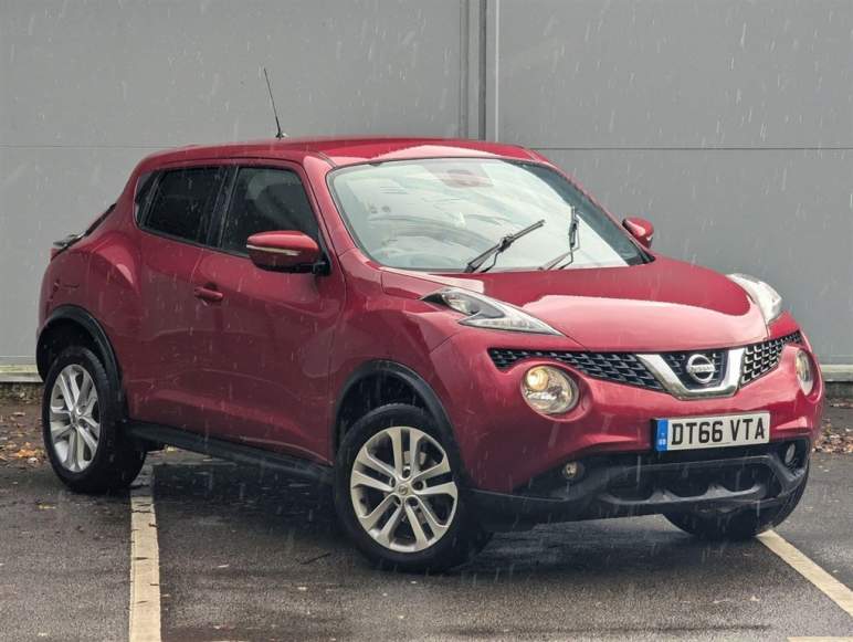 NISSAN JUKE