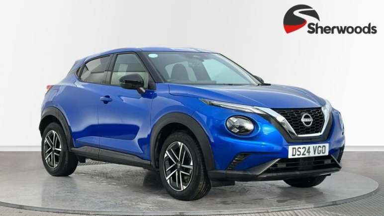 NISSAN JUKE