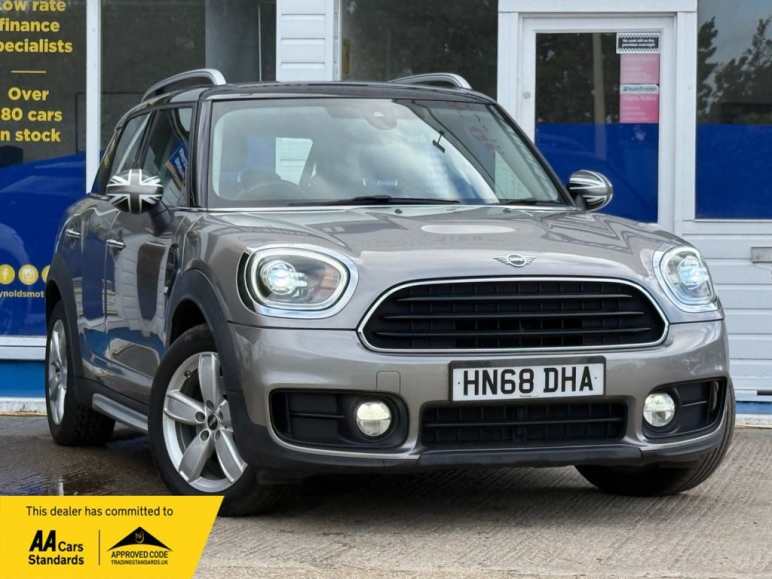 MINI COUNTRYMAN