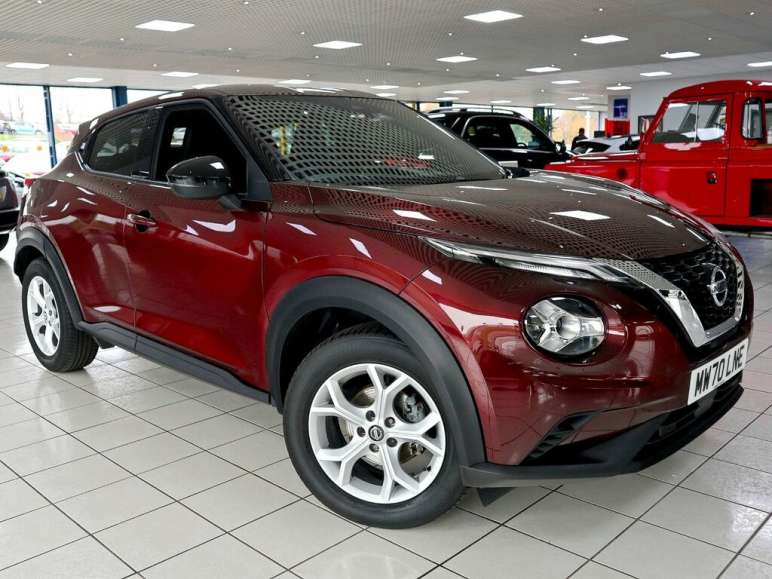 NISSAN JUKE