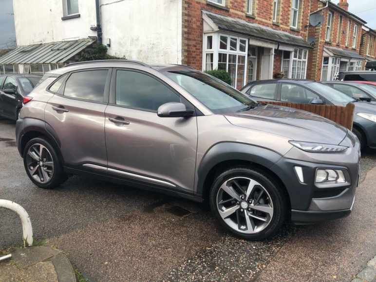 HYUNDAI KONA