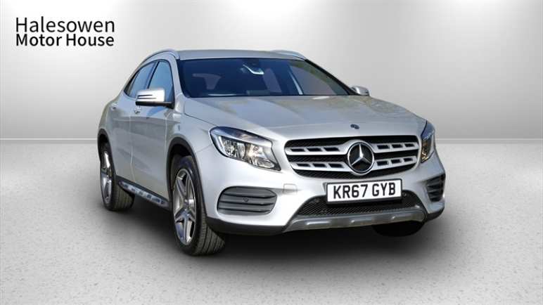 MERCEDES-BENZ GLA