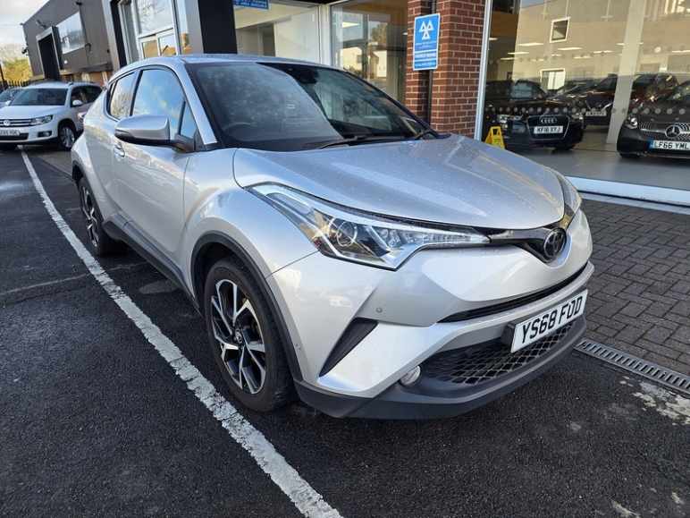 TOYOTA C-HR