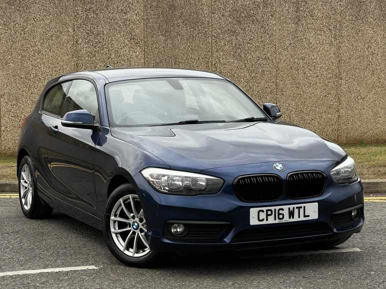 BMW 1 SERIES