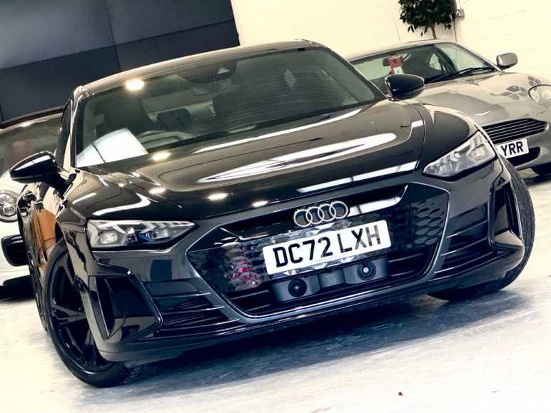 AUDI E-TRON GT